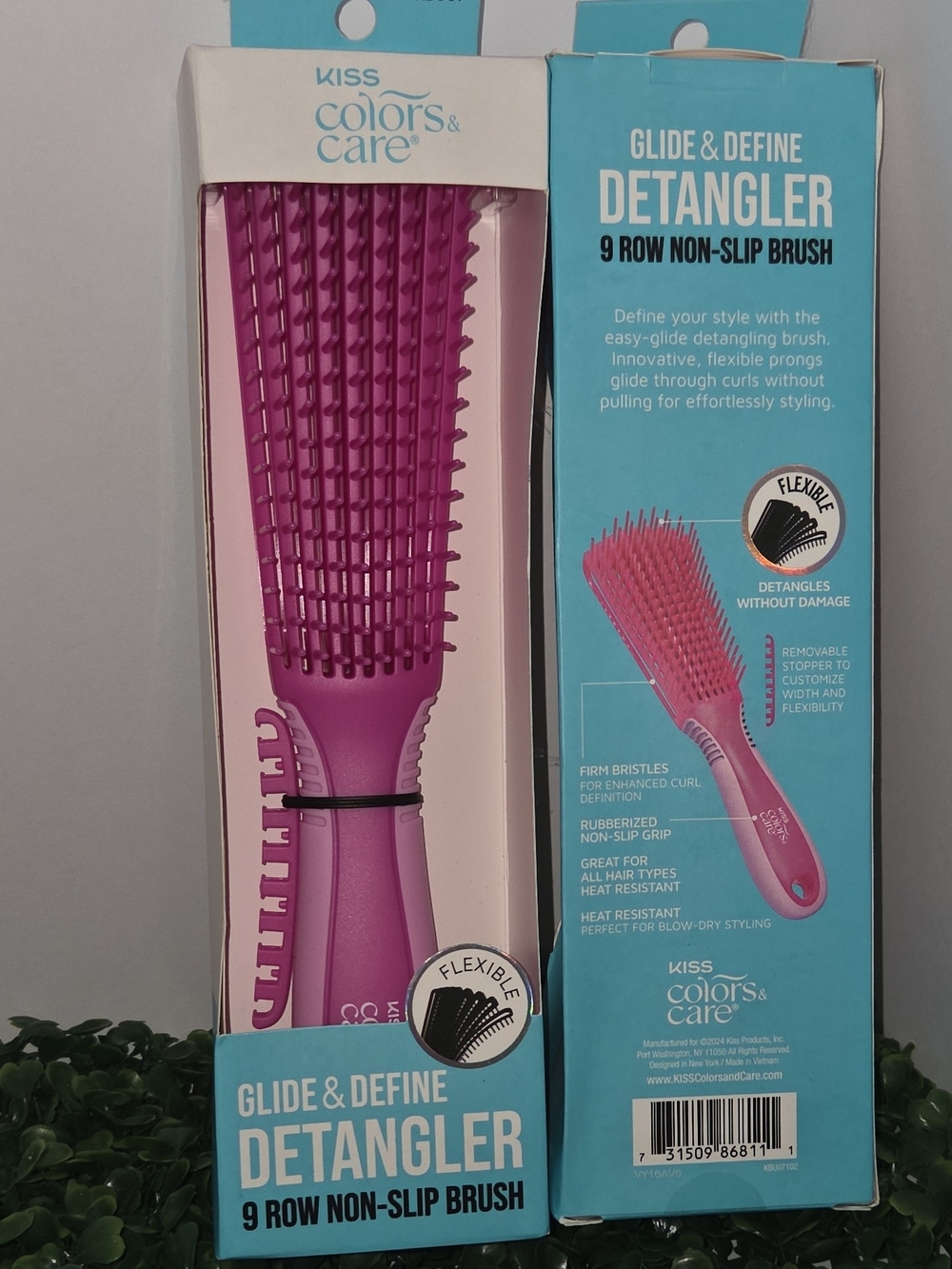 Kiss Colors & Care Magenta Detangling Brush